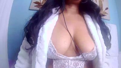 LovelySmile3 live cam on Cam4