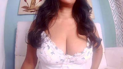 LovelySmile3 live cam on Cam4