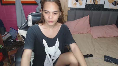 Lovely_ella69 live cam on Cam4