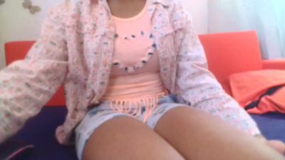 Lovely_one20 live cam on Cam4