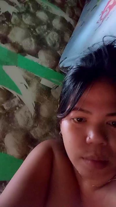 Lovelygirl85 live cam on Cam4
