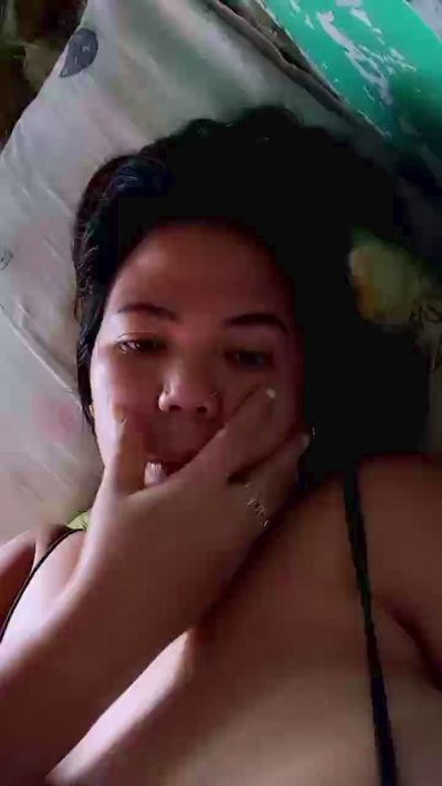 Lovelygirl85 live cam on Cam4