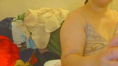 Lovelynhing88 live cam on Cam4