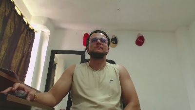 Lovemex69 live cam on Cam4