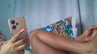 Lovense001 live cam on Cam4