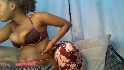 Lovense001 live cam on Cam4