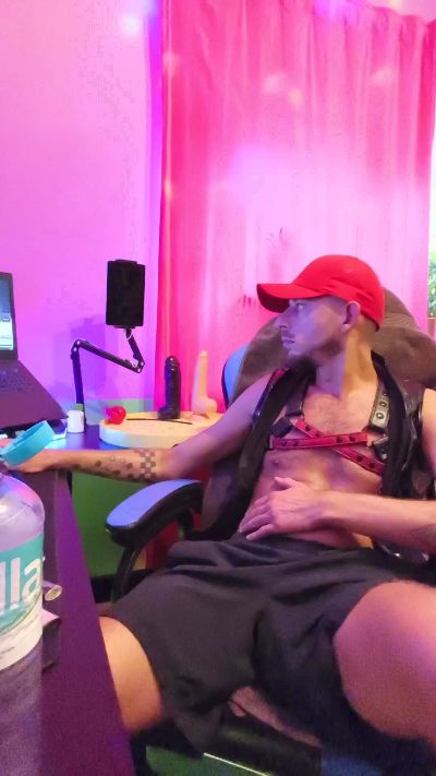 Loverboy89HH live cam on Cam4