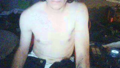 Loverguyla live cam on Cam4