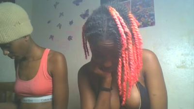 Loversoncam live cam on Cam4