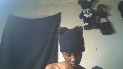 Loversoncam live cam on Cam4