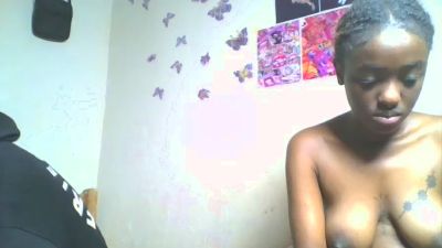 Loversoncam live cam on Cam4
