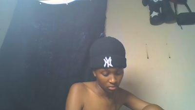 Loversoncam live cam on Cam4