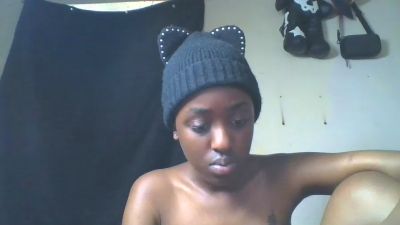 Loversoncam live cam on Cam4