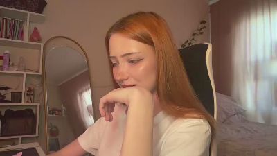 LovieKoons live cam on Cam4
