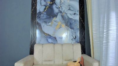 Ltt_Melodi live cam on Cam4