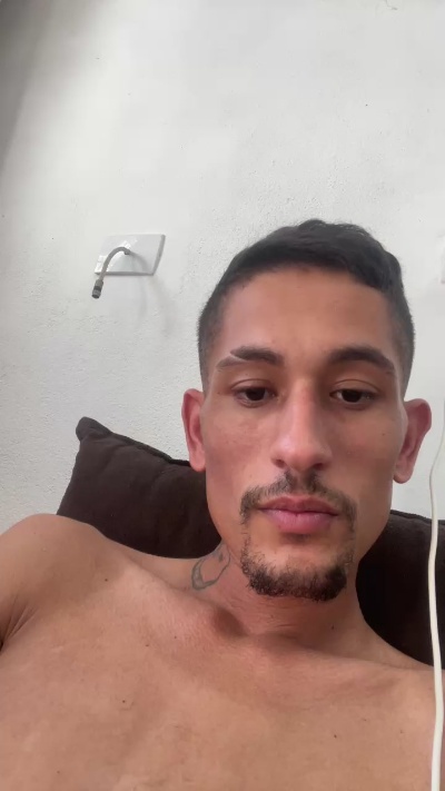 Lu01c live cam on Cam4