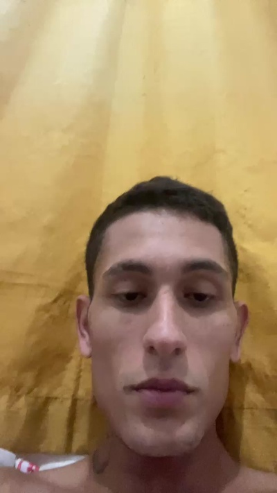 Lu01c live cam on Cam4
