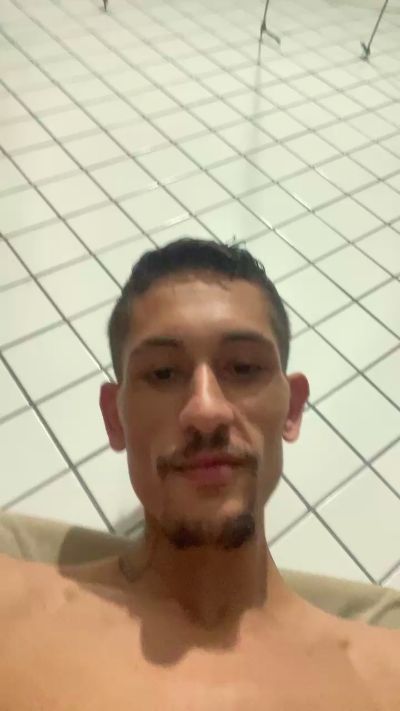Lu01c live cam on Cam4