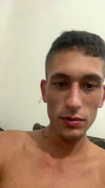 Lu01c live cam on Cam4