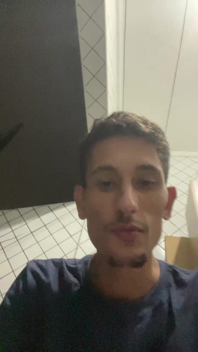 Lu01c live cam on Cam4