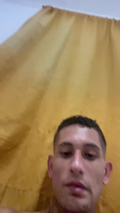 Lu01c live cam on Cam4