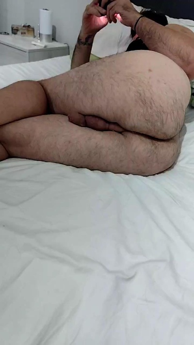 Lu84An87 live cam on Cam4