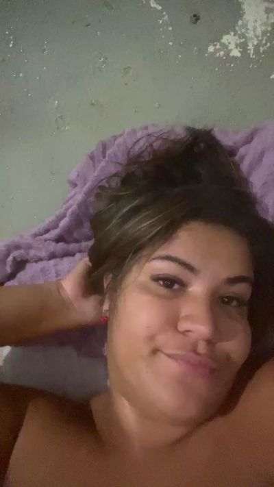 Luaaszz8 live cam on Cam4