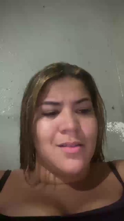 Luaaszz live cam on Cam4