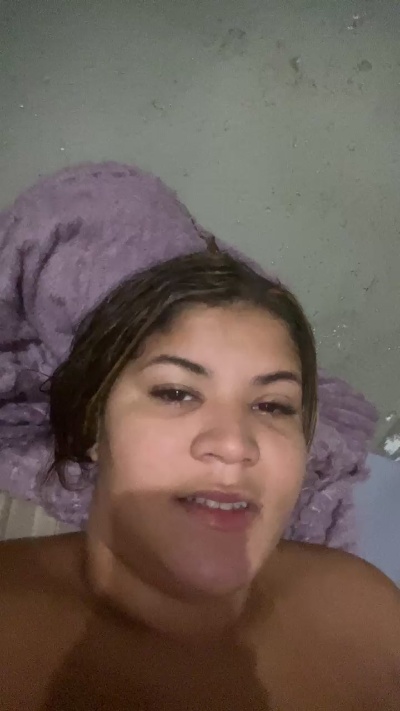 Luaaszz live cam on Cam4