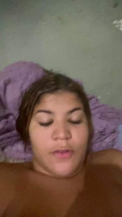 Luaaszz live cam on Cam4