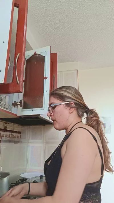 Luana363 live cam on Cam4