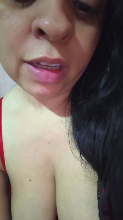 Luane live cam on Cam4