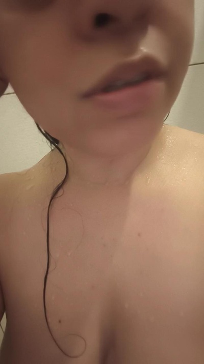 Luane live cam on Cam4