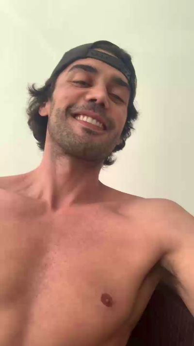 Luanservas live cam on Cam4
