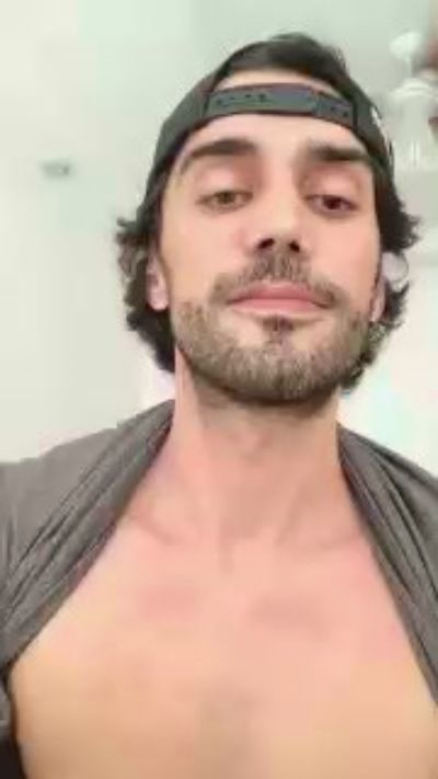 Luanservas live cam on Cam4