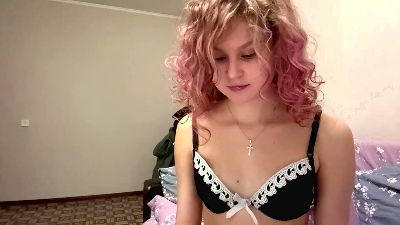 LubaOrem live cam on Cam4