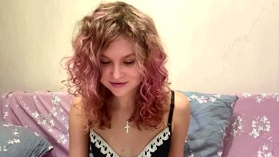 LubaOrem live cam on Cam4