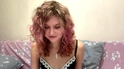 LubaOrem live cam on Cam4