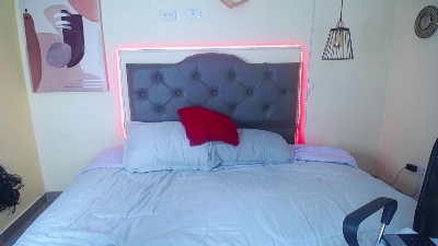 Lubli_thodez live cam on Cam4