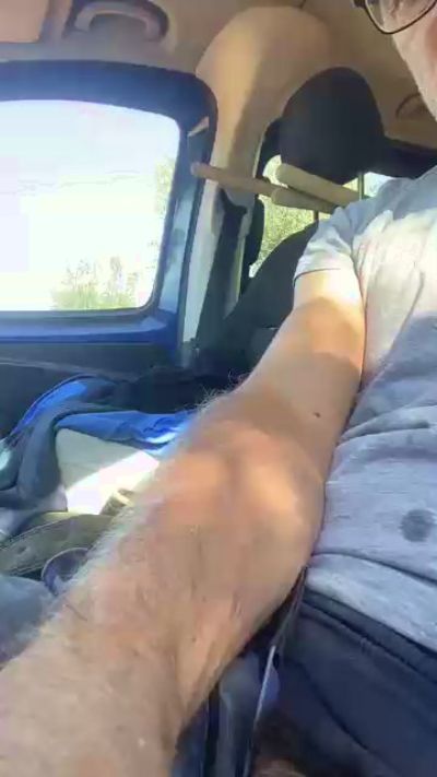 Luca075 live cam on Cam4