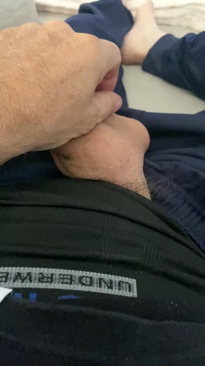 Luca075 live cam on Cam4
