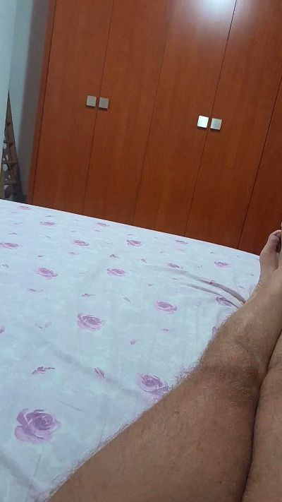 Luca28117 live cam on Cam4