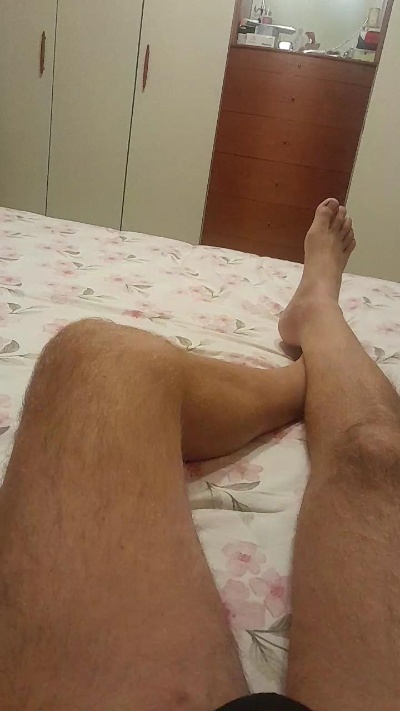 Luca28117 live cam on Cam4