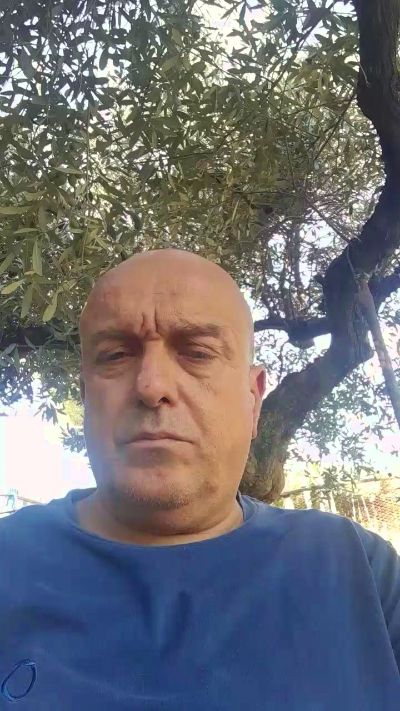 Luca28117 live cam on Cam4