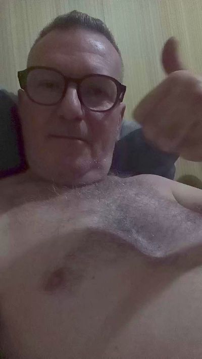 Lucart43 live cam on Cam4