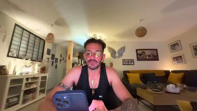 Lucas74sexy live cam on Cam4