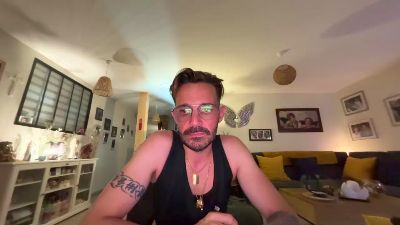 Lucas74sexy live cam on Cam4