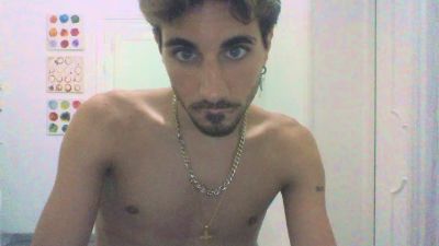 LucasJacob99 live cam on Cam4