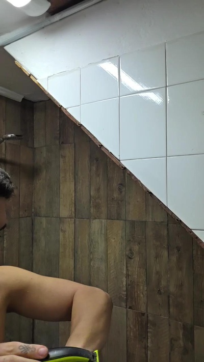 LucasTorres live cam on Cam4