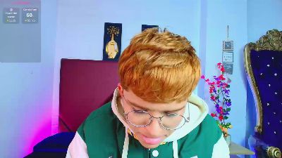 Lucas_lovee live cam on Cam4
